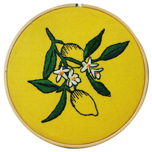 Lemons embroidery hoop 6”